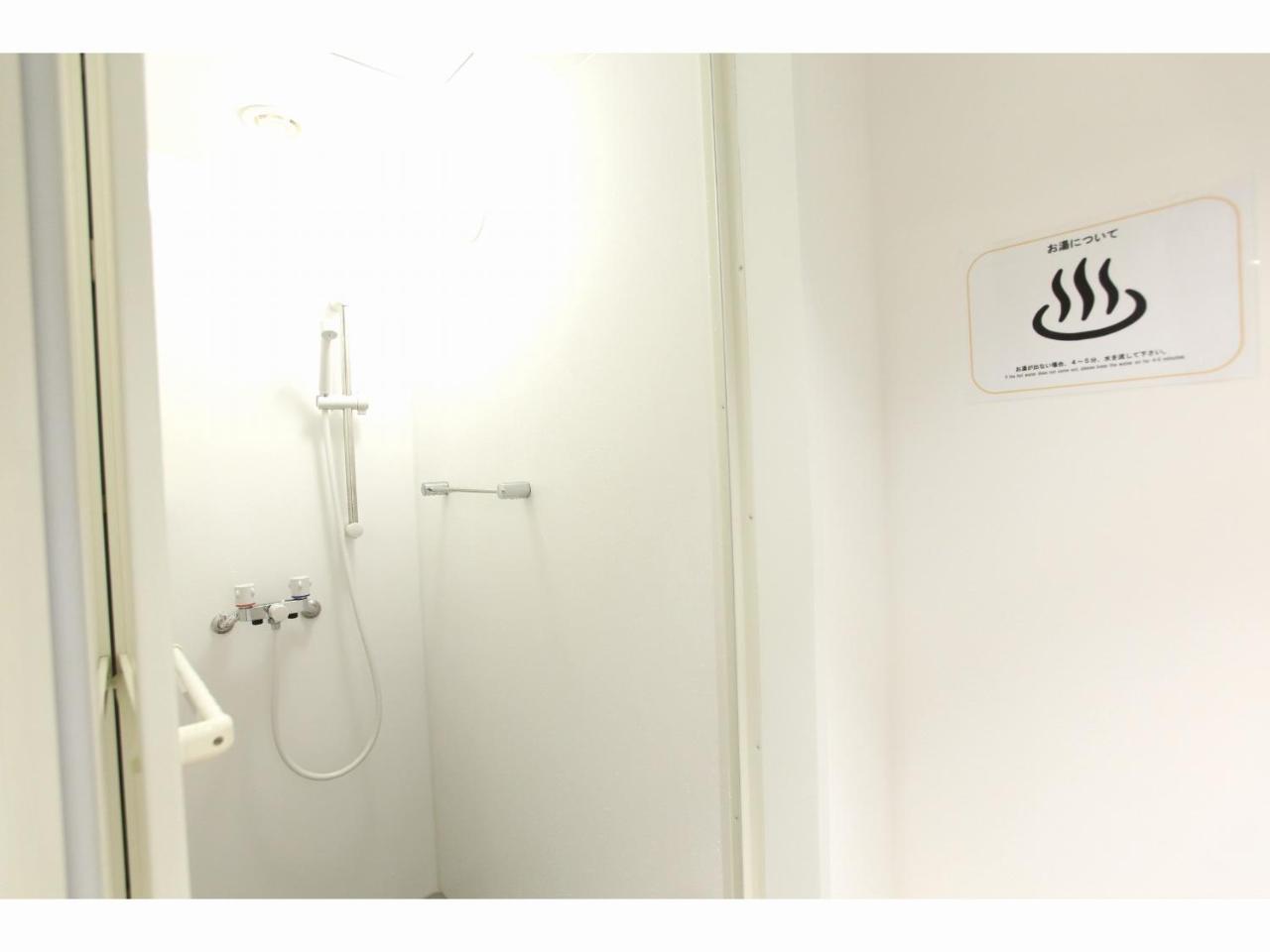 Capsule Hotel Valie Ebisucho Осака Екстериор снимка